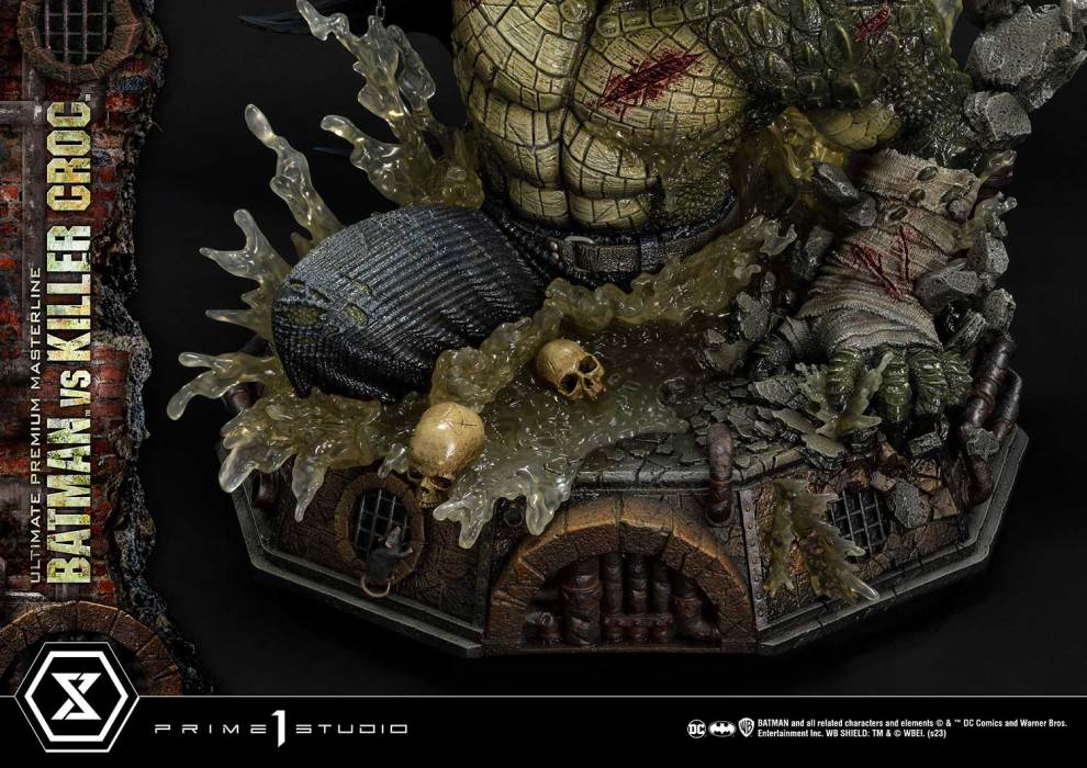 Batman Versus Killer Croc Deluxe Version