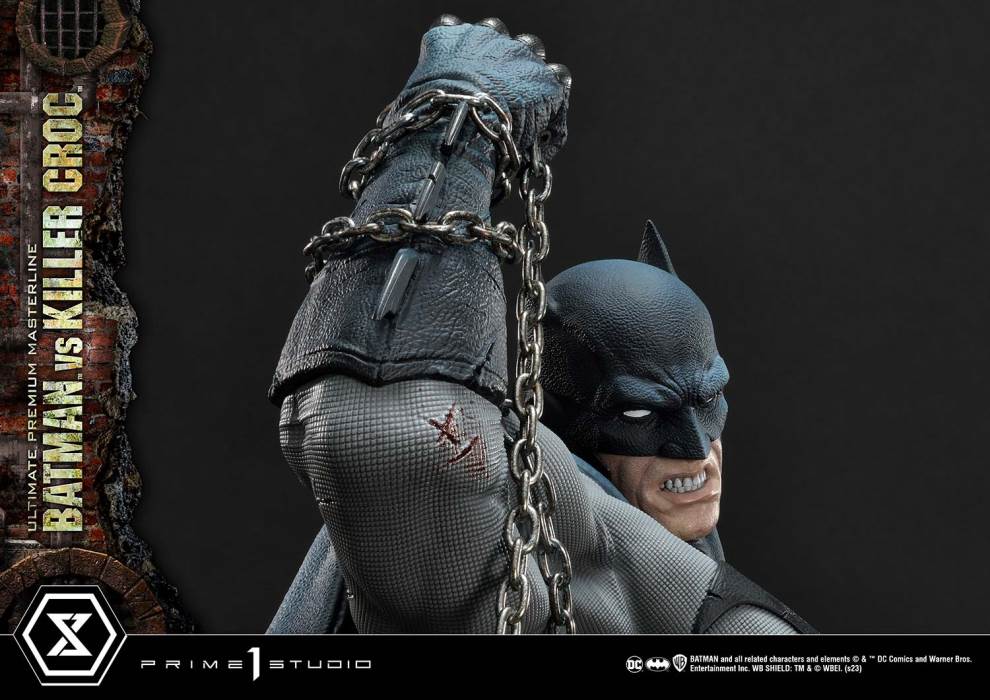 Batman Versus Killer Croc Deluxe Version