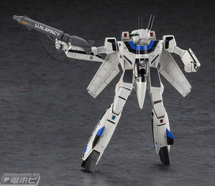 VF-1S Battroid Valkyrie Max