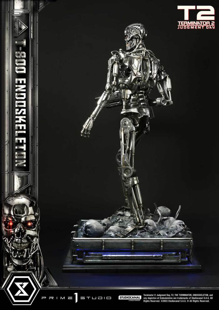 Terminator 2: Judgment Day T-800 Endoskeleton DX Version