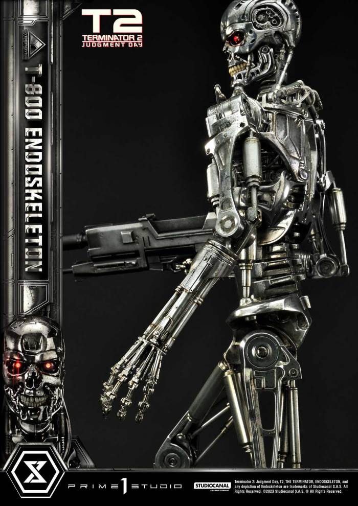 Terminator 2: Judgment Day T-800 Endoskeleton DX Version