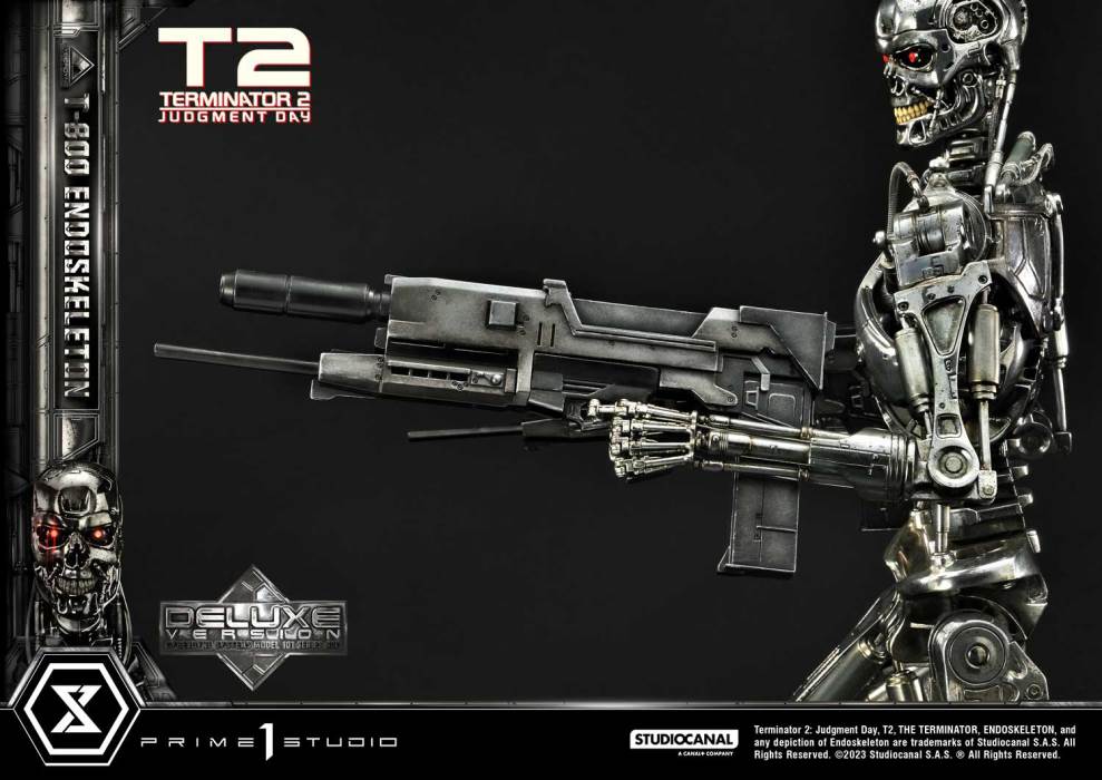 Terminator 2: Judgment Day T-800 Endoskeleton DX Version