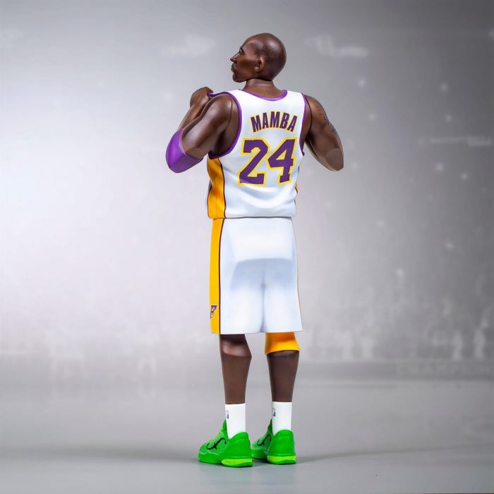 XL LEGEND // TWO FOUR (white) Legend 24 XL size