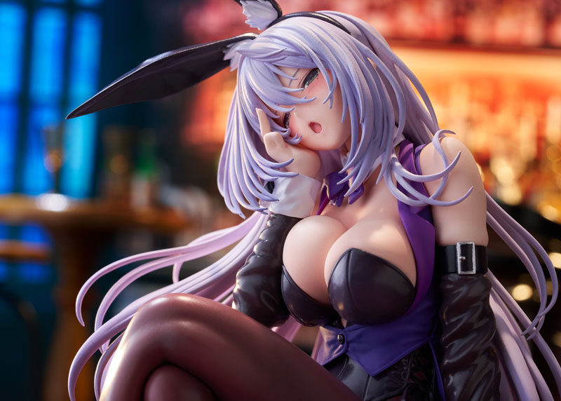 She Laughs Shy...I Feel Ashamed AMAGASA TSUDURI Bunny Style Illustrated by Piromizu 1/7