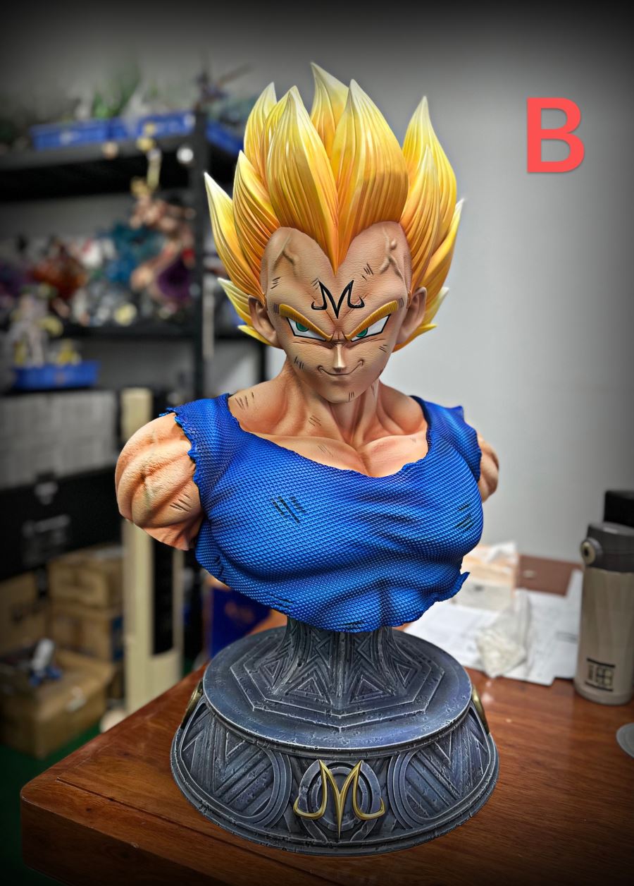 Majin Vegeta Bust