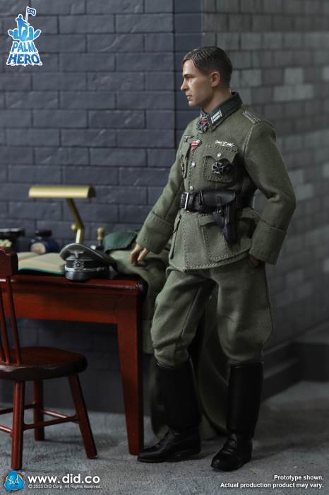 Thomas, Captain of the German Wehrmacht Infantry in World War II 1/12