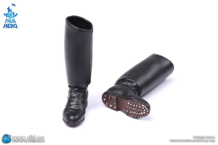 Thomas, Captain of the German Wehrmacht Infantry in World War II 1/12