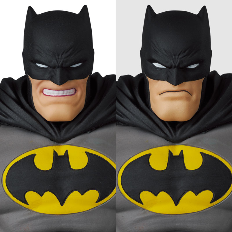 MAFEX No.205 BATMAN & HORSE (The Dark Knight Returns)