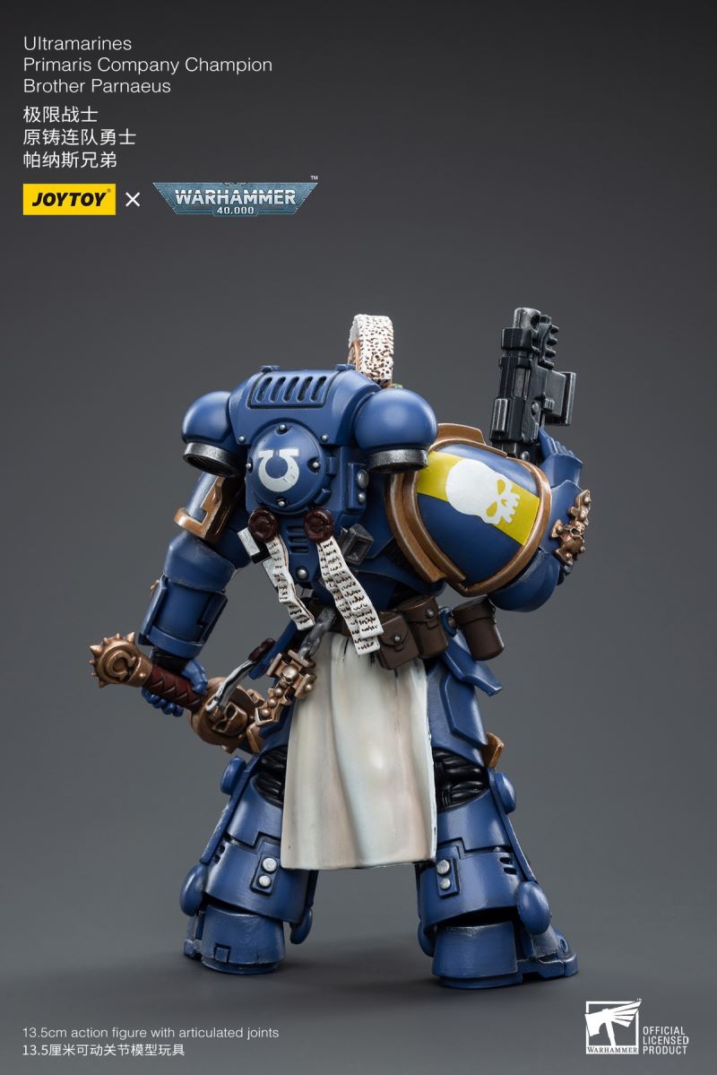 Warhammer 40,000 Ultramarines Primaris Company Champion Brother Parnaeus