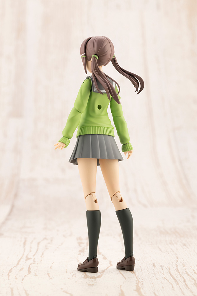 Madoka Yuki [Winter Uniform Color Ver.] With First Car Museum E235 Series Yamanote Line Sosai Shoujo Garden Wrapping Vehicle