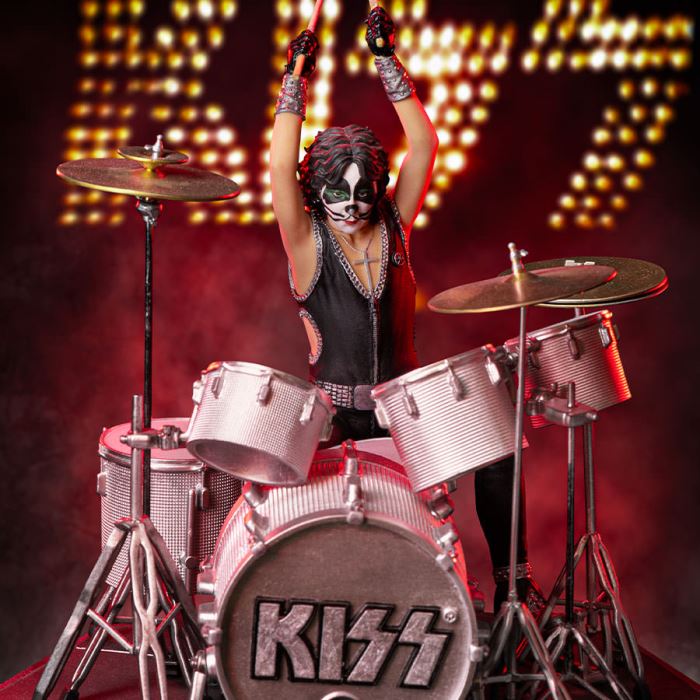PETER CRISS