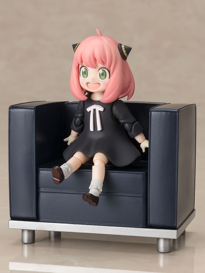 S.H.Figuarts Bond Forger -With Anya- Spy x Family