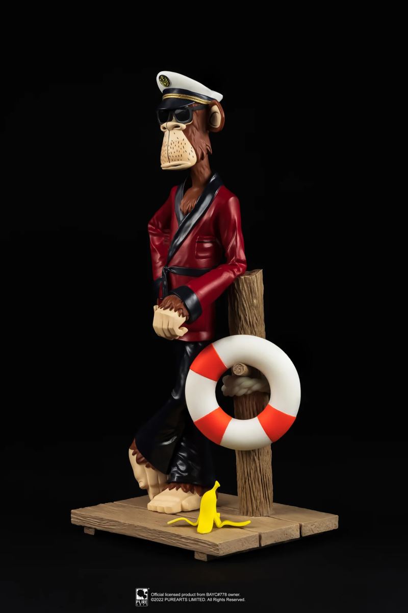 BORED CAPTAIN APE
