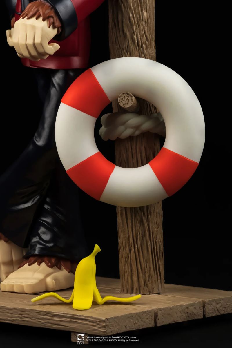 BORED CAPTAIN APE
