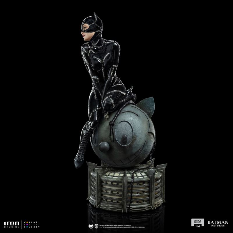 CATWOMAN 1/4