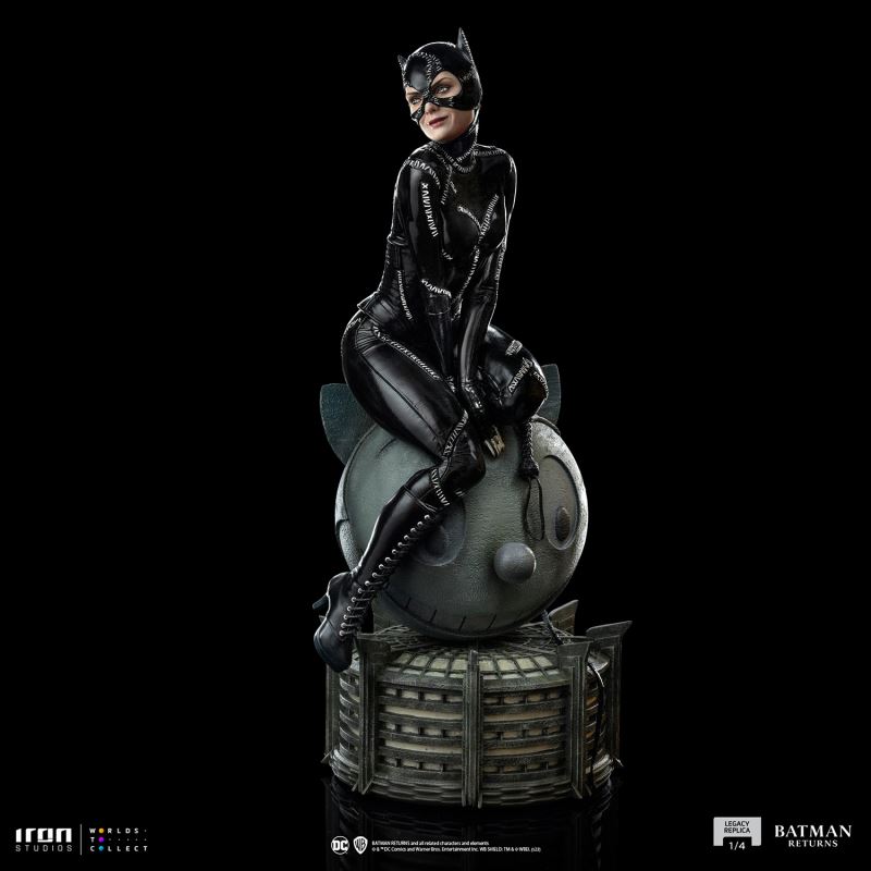 CATWOMAN 1/4