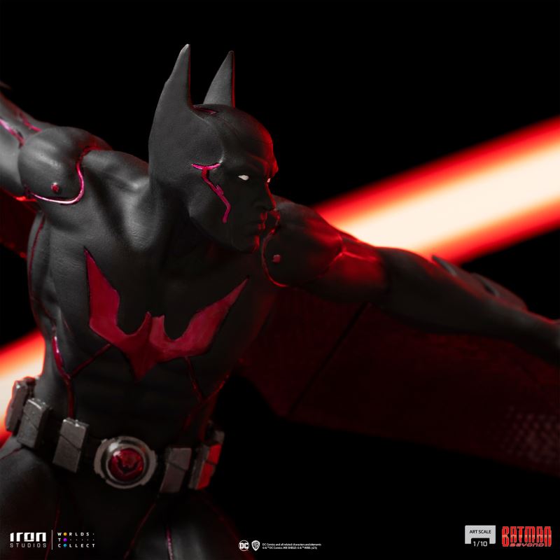 BATMAN BEYOND