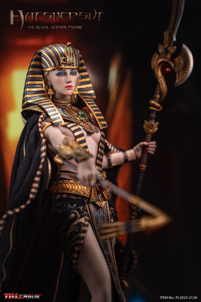 Queen of the Eighteenth Dynasty of Ancient Egypt - Hatshepsut 1/6