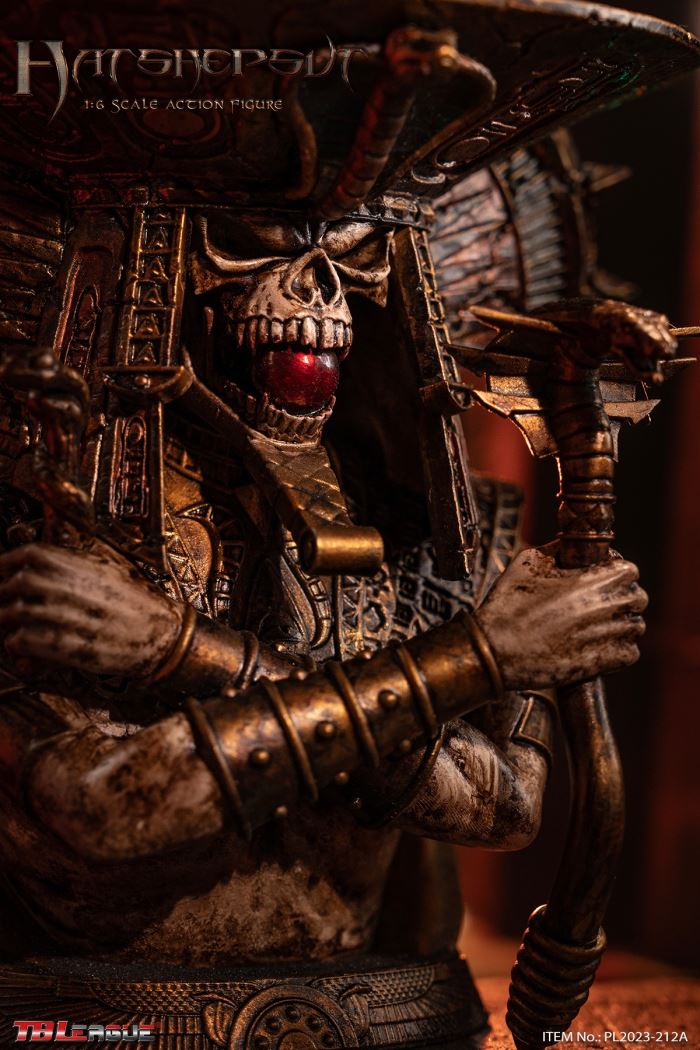 Queen of the Eighteenth Dynasty of Ancient Egypt - Hatshepsut 1/6