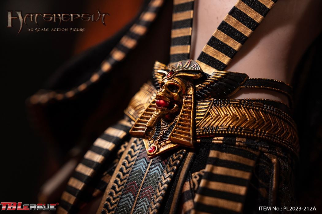 Queen of the Eighteenth Dynasty of Ancient Egypt - Hatshepsut 1/6