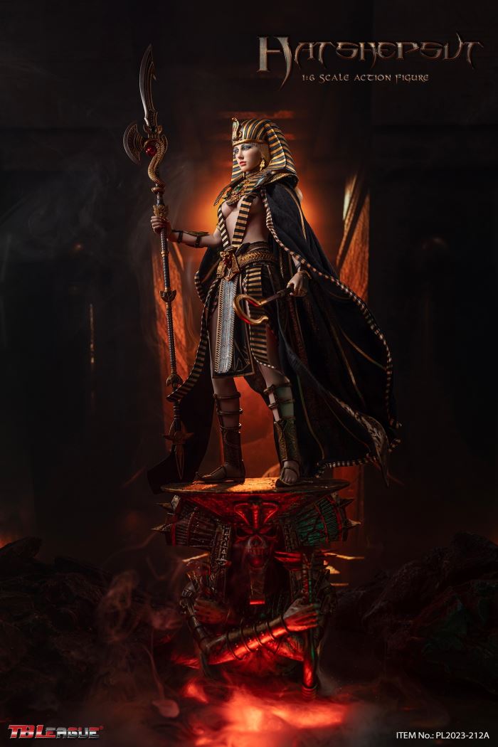 Queen of the Eighteenth Dynasty of Ancient Egypt - Hatshepsut 1/6