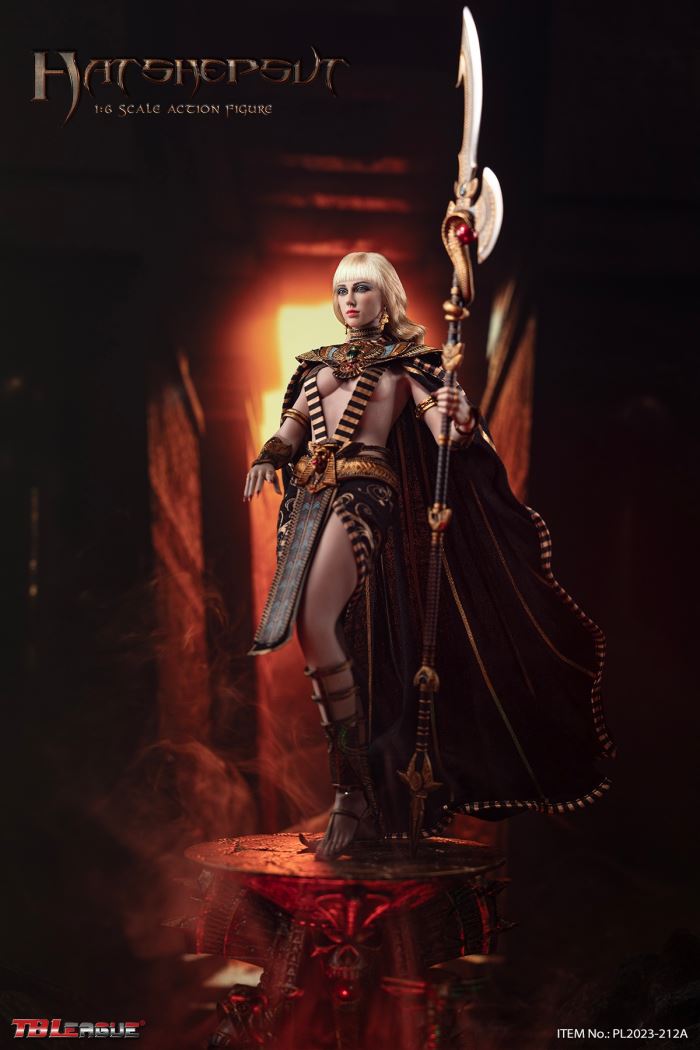 Queen of the Eighteenth Dynasty of Ancient Egypt - Hatshepsut 1/6