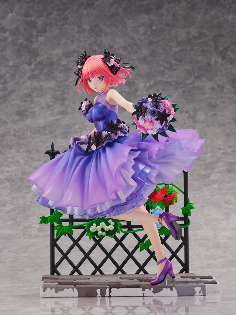 SHIBUYA SCRAMBLE FIGURE Nino Nakano -Floral Dress Ver.- 1/7