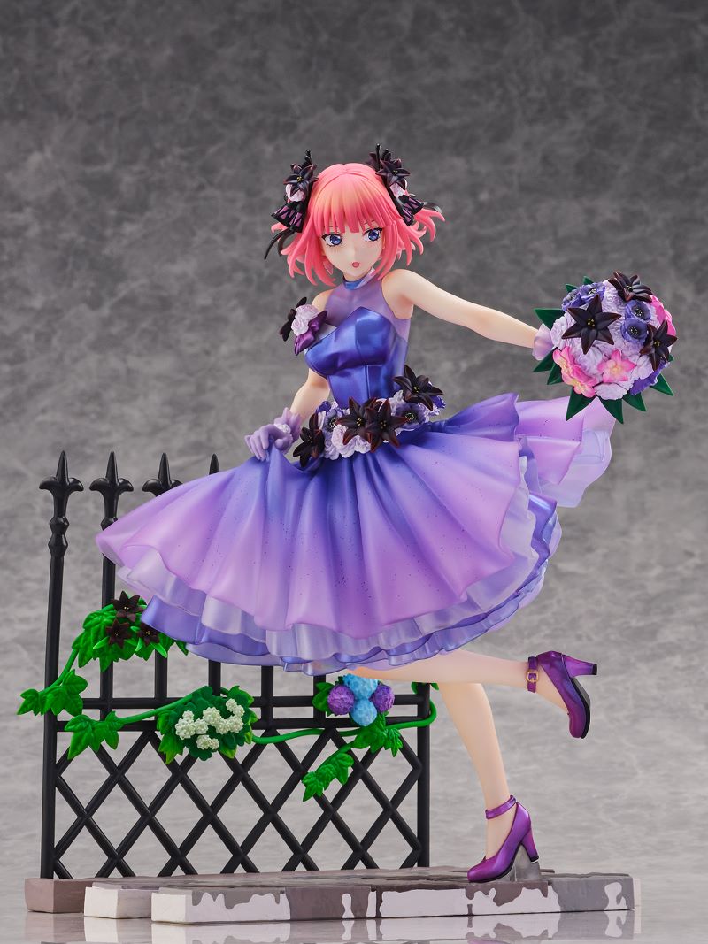 SHIBUYA SCRAMBLE FIGURE Nino Nakano -Floral Dress Ver.- 1/7