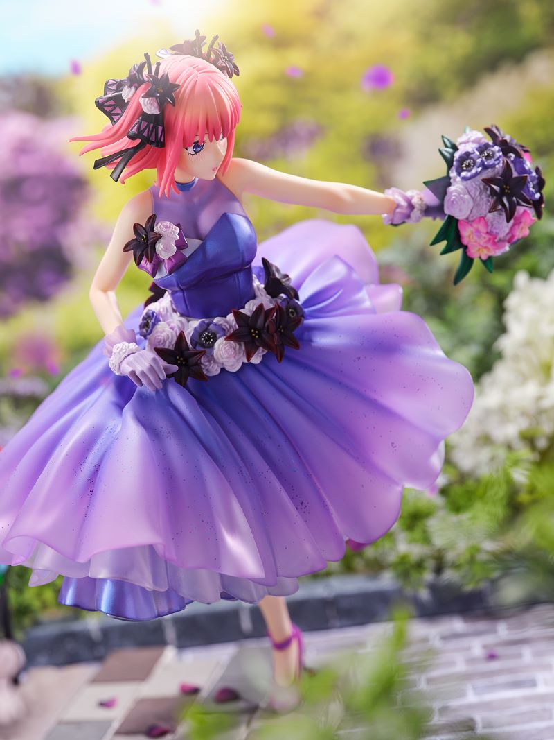 SHIBUYA SCRAMBLE FIGURE Nino Nakano -Floral Dress Ver.- 1/7