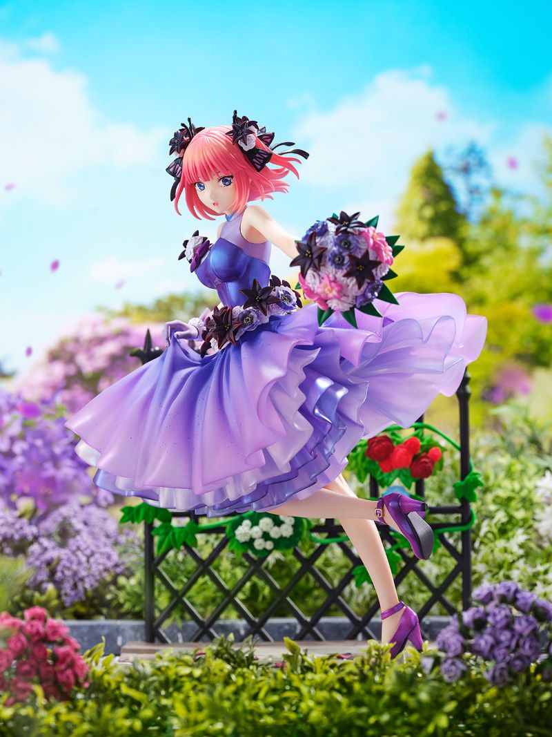 SHIBUYA SCRAMBLE FIGURE Nino Nakano -Floral Dress Ver.- 1/7