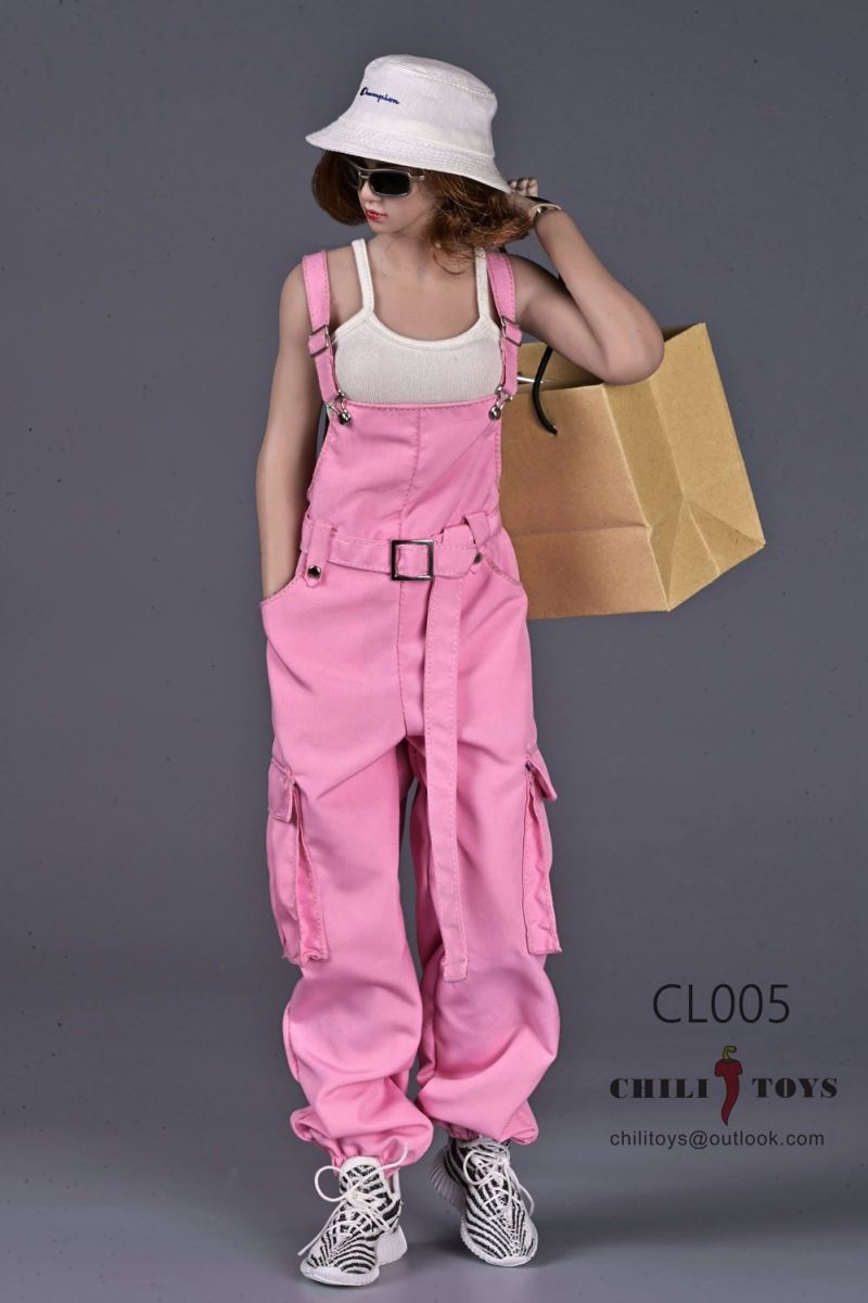 Female casual suit 1/6