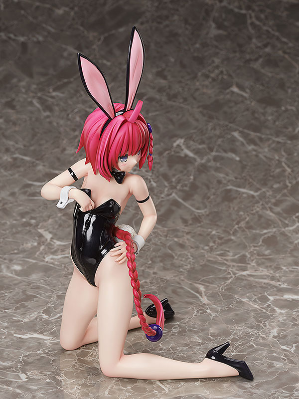 To Love-Ru Darkness Mea Kurosaki Bare Leg Bunny Ver. 1/4