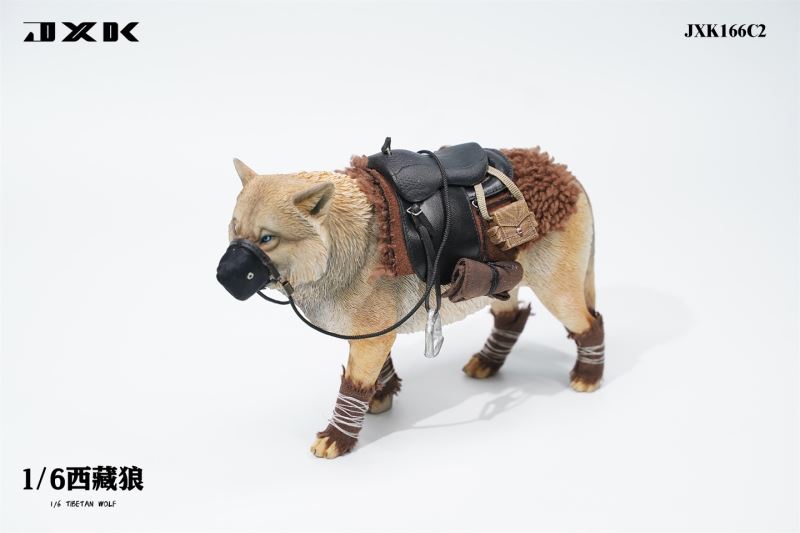 Tibetan Wolf 1/6