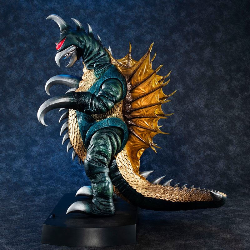 UA Monsters Godzilla vs. Gigan Gigan (1972)