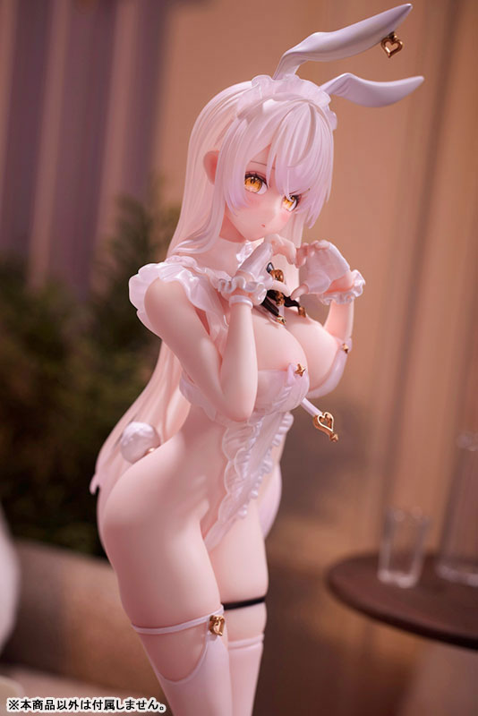 Lucile Illustrated by Yuge 1/7