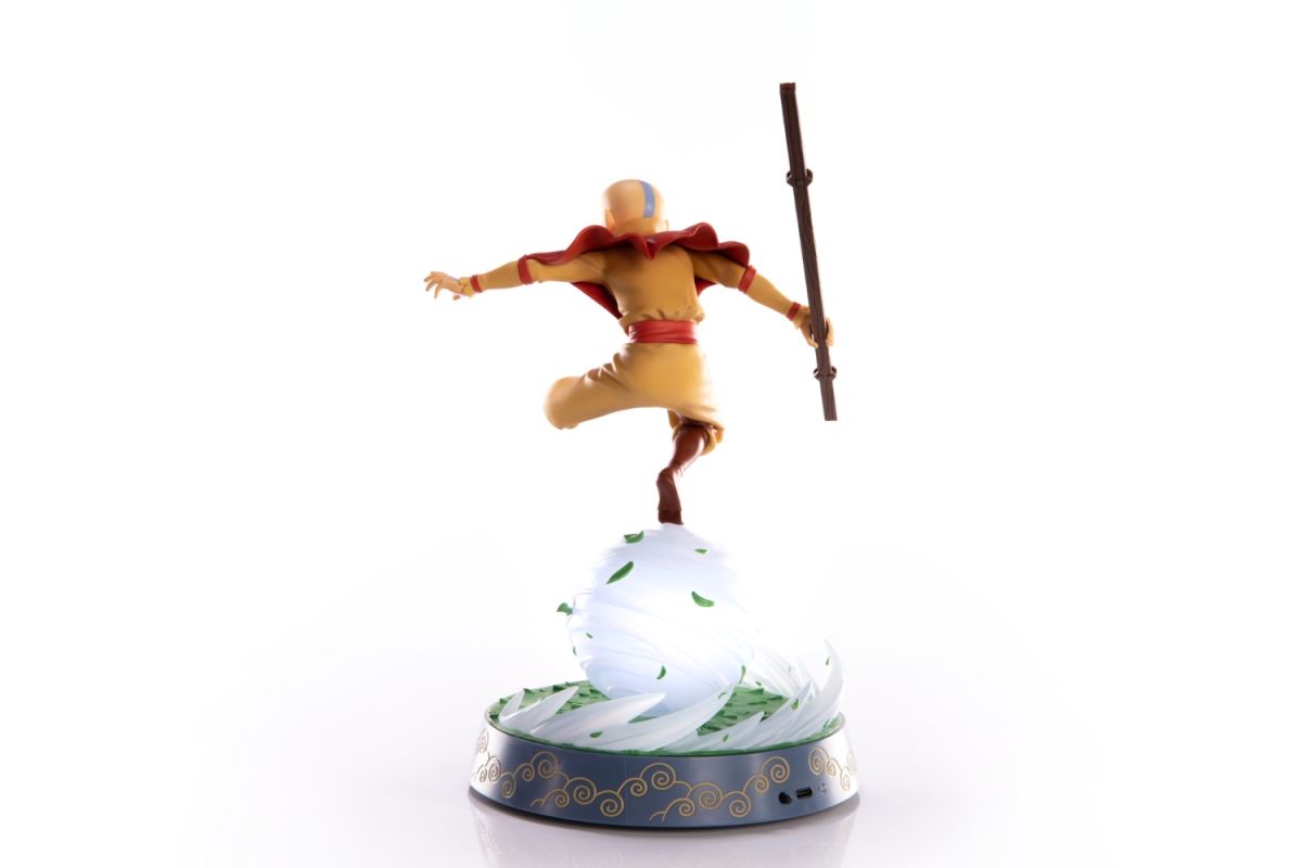 AVATAR: THE LAST AIRBENDER - AANG (COLLECTOR'S EDITION)