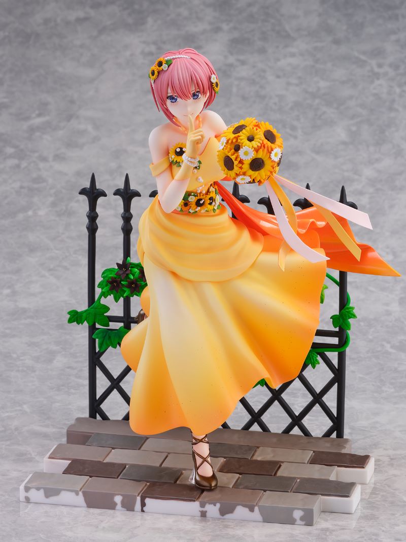 SHIBUYA SCRAMBLE Ichika Nakano -Floral Dress Ver