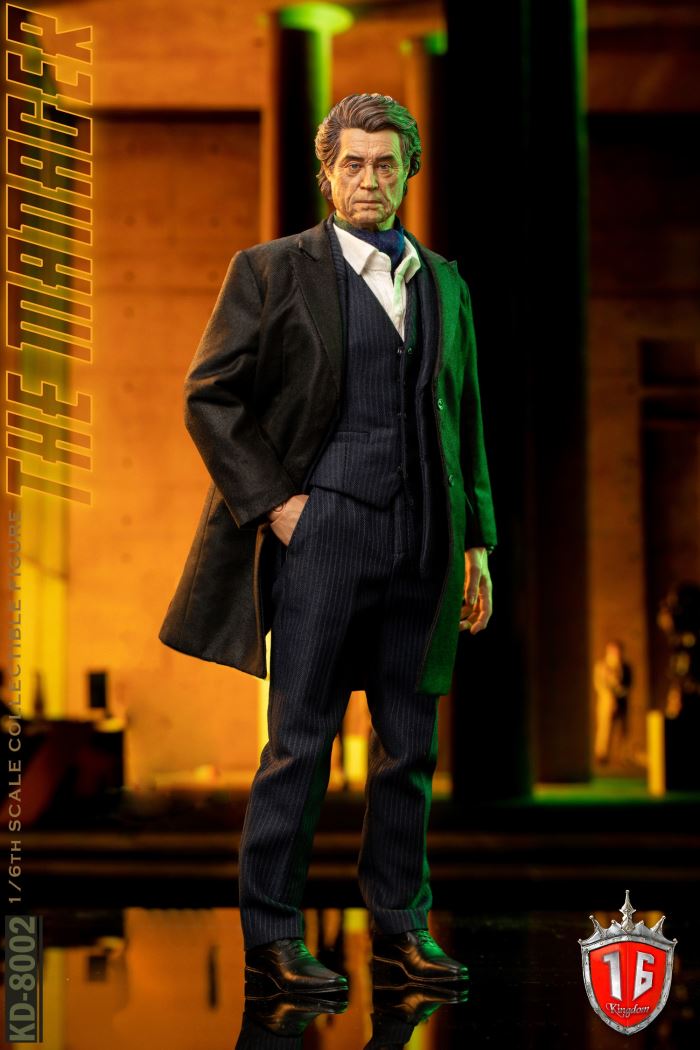 The Manager Winston 1/6