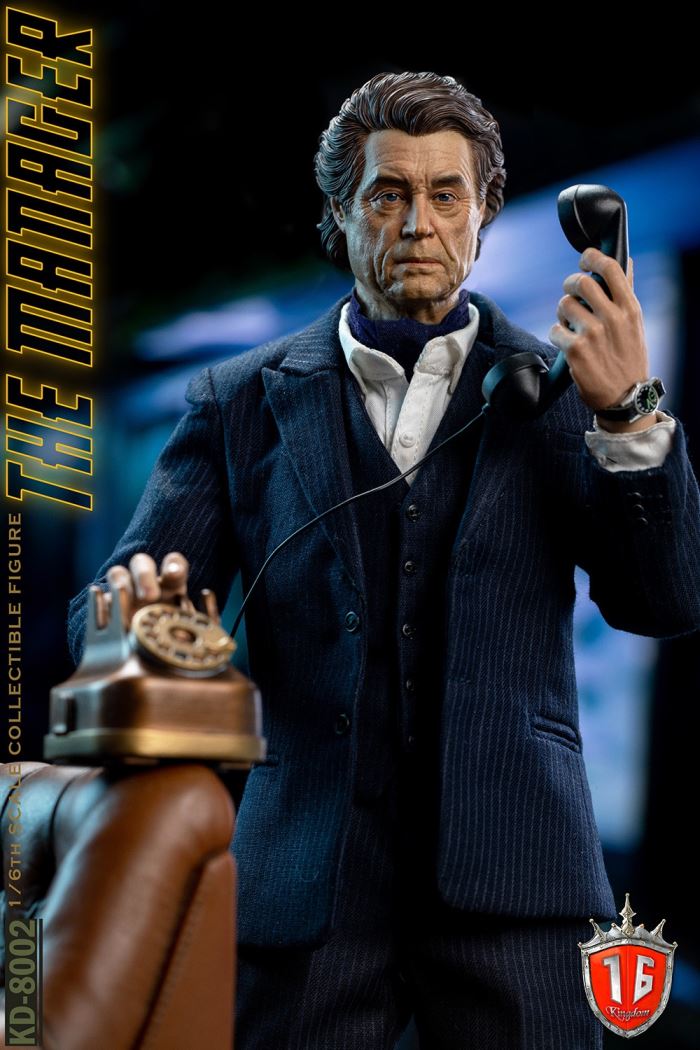 The Manager Winston 1/6