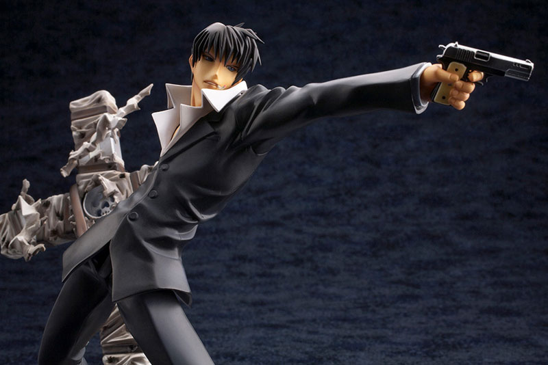 ARTFX J Movie Trigun Badlands Rumble Nicholas D. Wolfwood Renewal Package ver