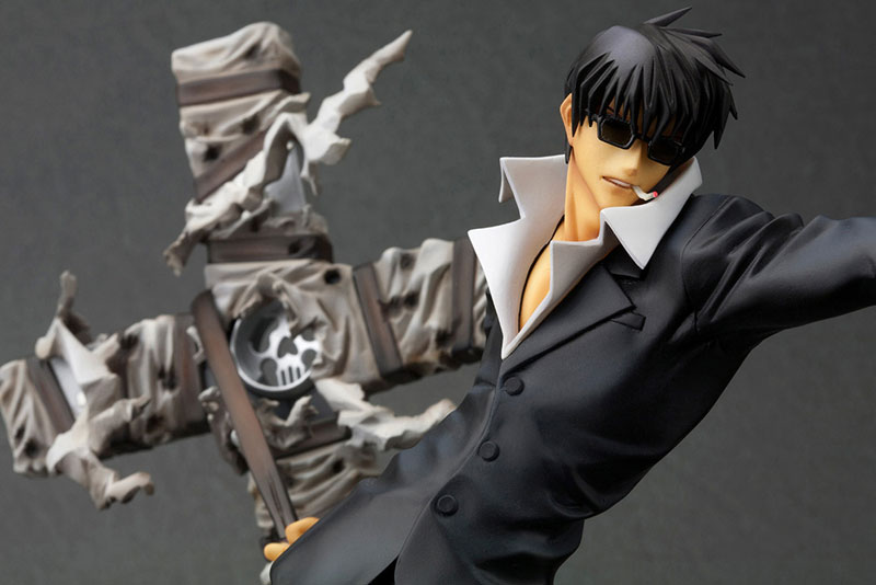 ARTFX J Movie Trigun Badlands Rumble Nicholas D. Wolfwood Renewal Package ver