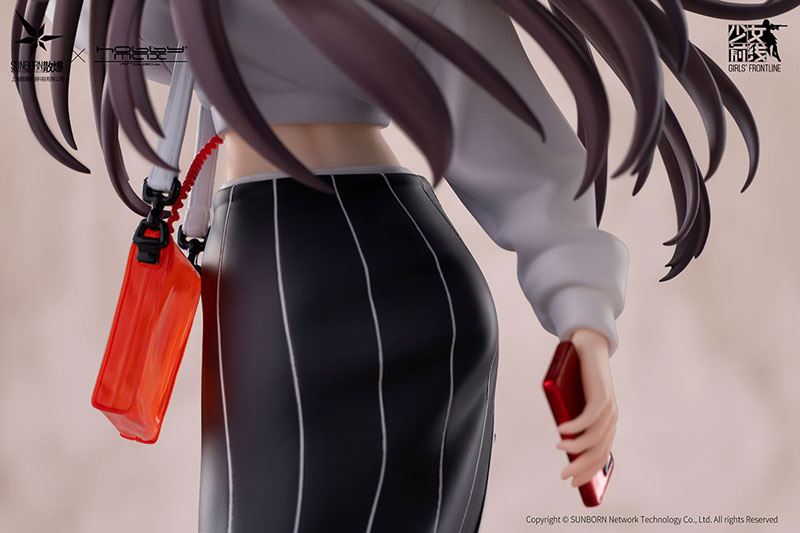 Girls' Frontline UMP45 Corona Sunset Ver. 1/7