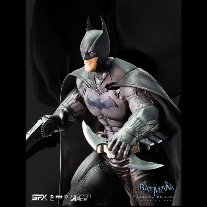 Batman-Arkham Origins 2.0 Statue 1/8
