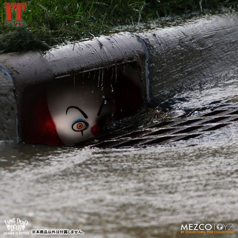 Living Dead Dolls / IT: Pennywise