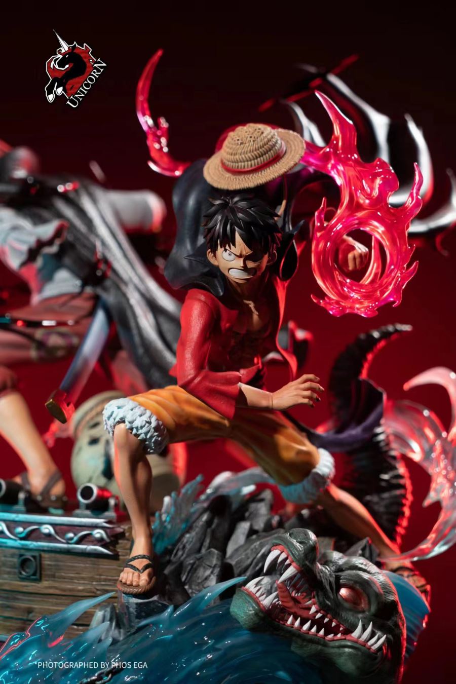 Luffy & Shanks - One Piece