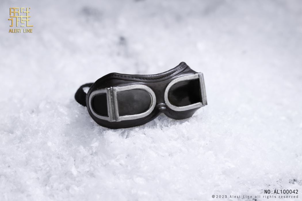 World War II Soviet Mountain Army Officer 1/6