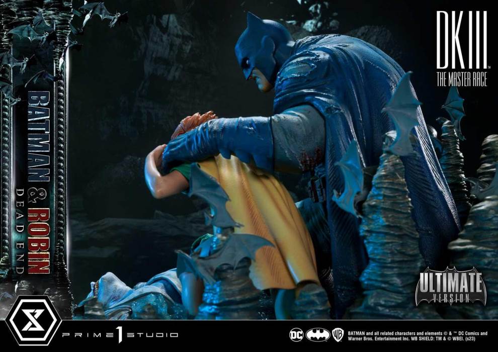 Batman Dark Knight III The Master Race (Comics) Batman & Robin Dead End Ultimate Version