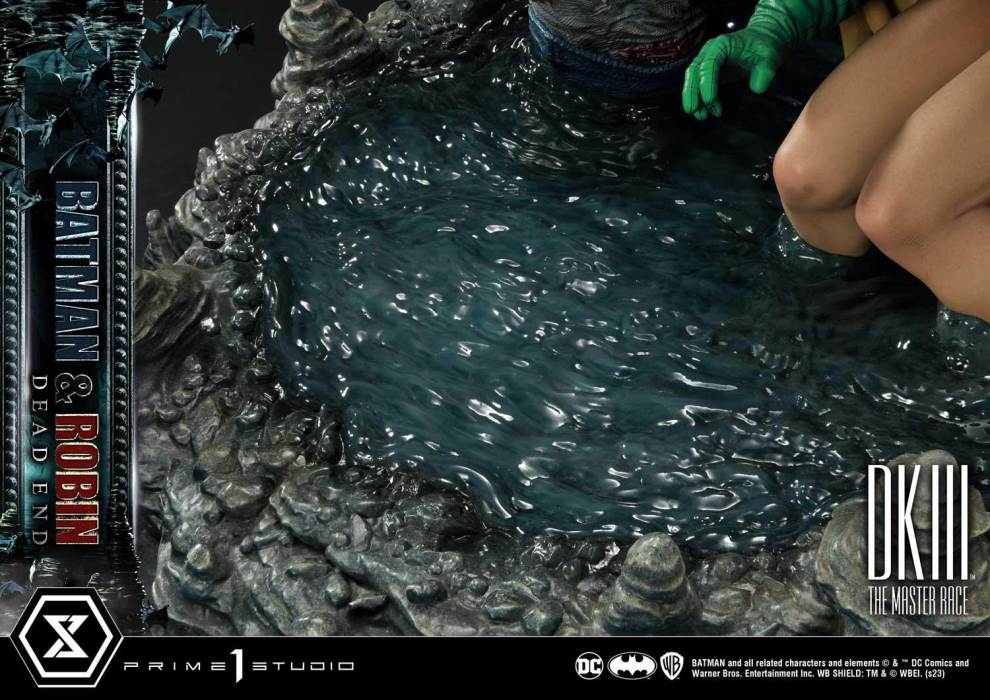 Batman Dark Knight III The Master Race (Comics) Batman & Robin Dead End Ultimate Version