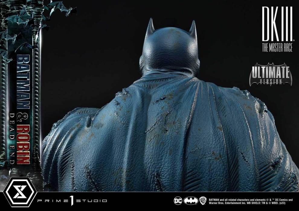 Batman Dark Knight III The Master Race (Comics) Batman & Robin Dead End Ultimate Version