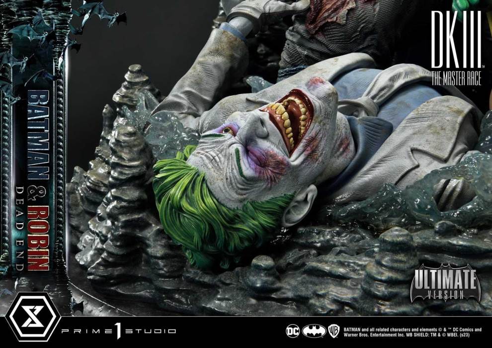 Batman Dark Knight III The Master Race (Comics) Batman & Robin Dead End Ultimate Version